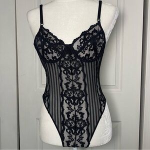 Lacey bodysuit